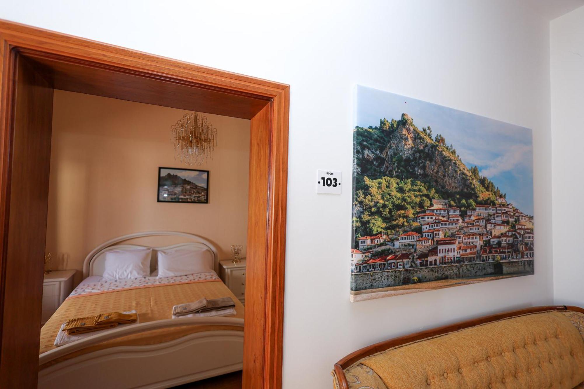 Bed and Breakfast Casa La Pieve Berat Zewnętrze zdjęcie