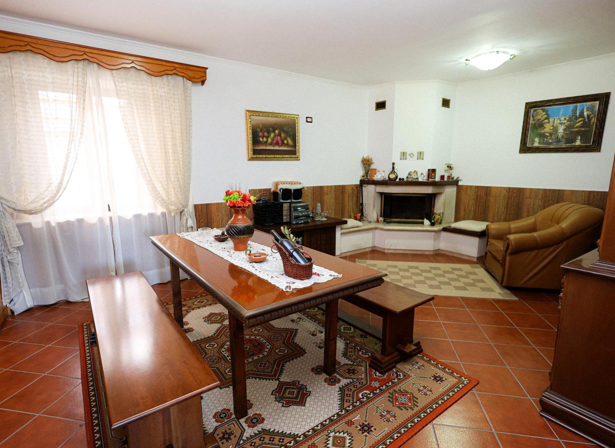 Bed and Breakfast Casa La Pieve Berat Zewnętrze zdjęcie